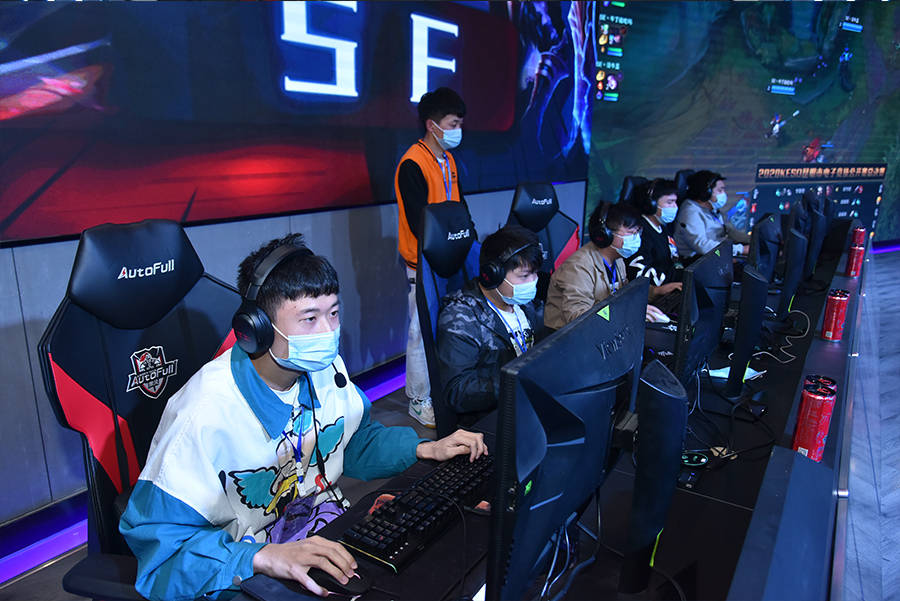 役中也曾出 役中也曾出