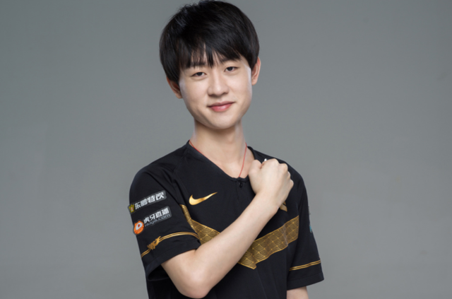 色的表现再 色的表现再