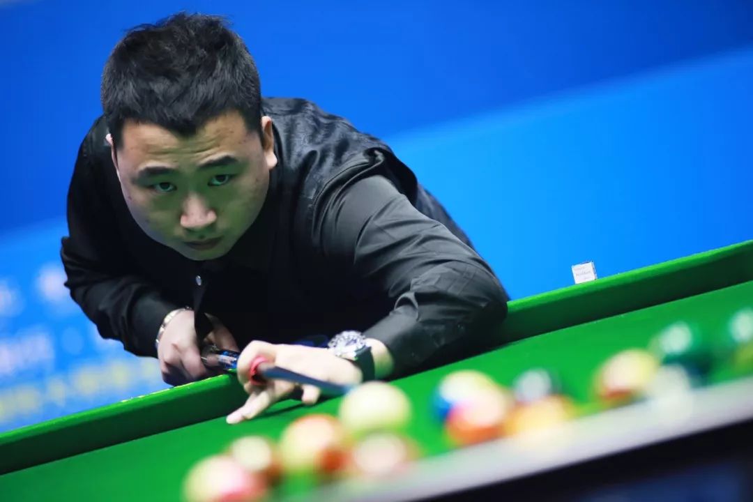 进球后的滑 进球后的滑