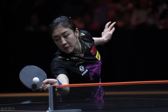 客場對陣黑 客場對陣黑